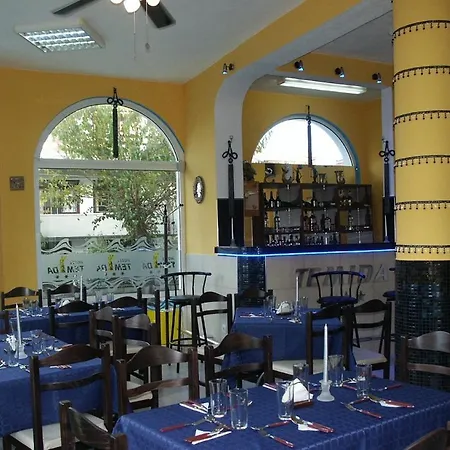 Otel Family Temida 3*